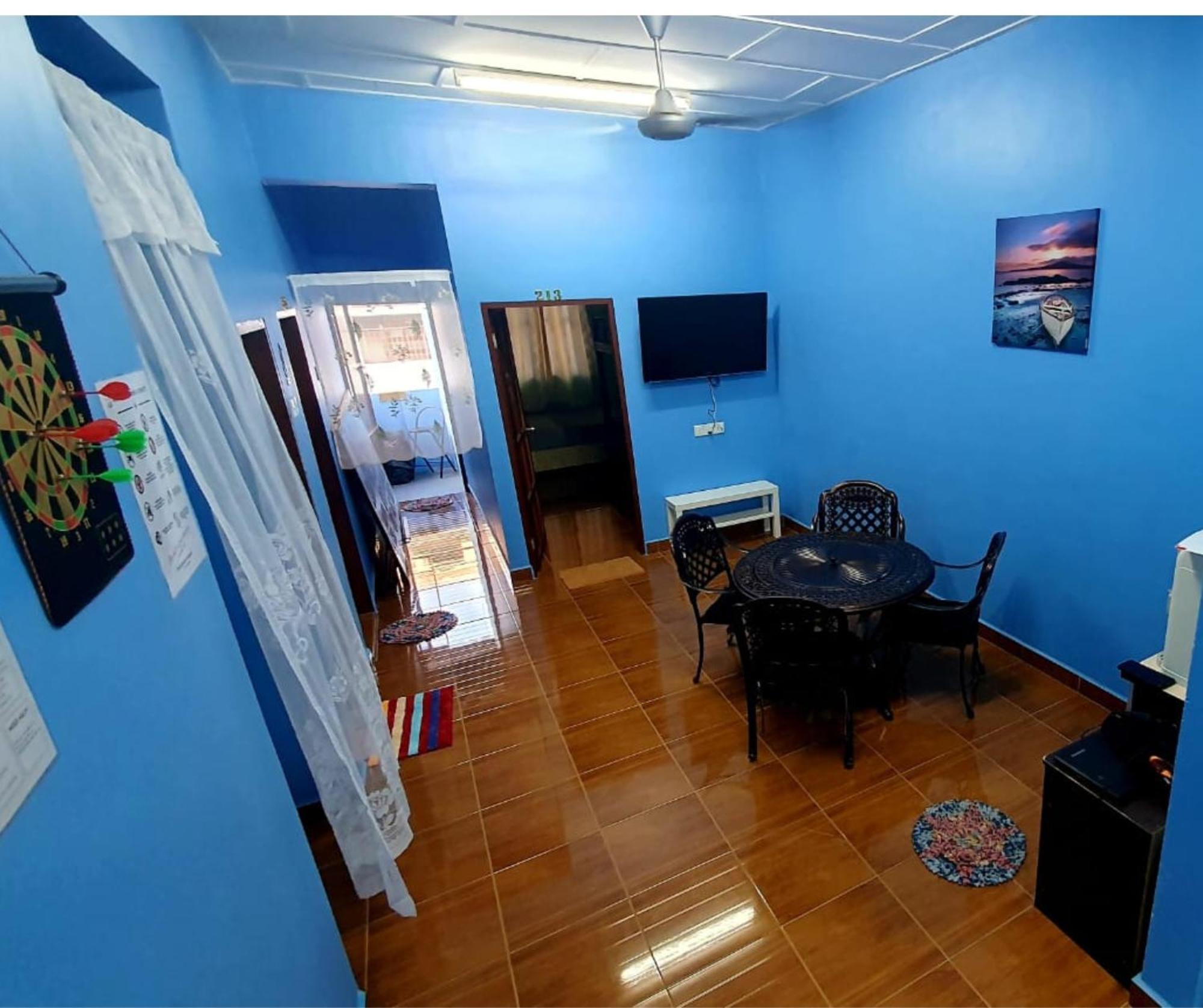 Shoplot Hostel Pangkor 卡庞帕斯班伽克 外观 照片