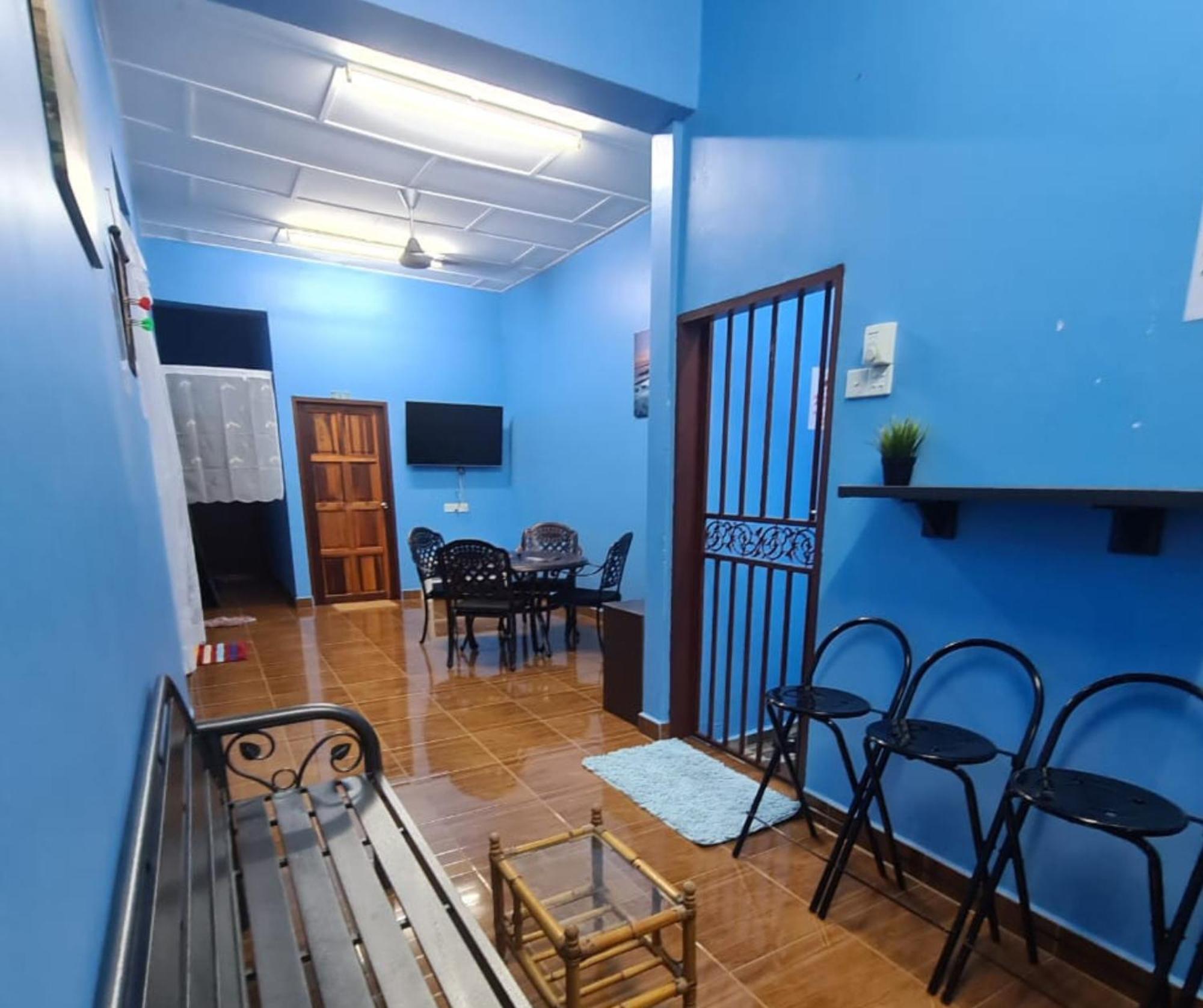 Shoplot Hostel Pangkor 卡庞帕斯班伽克 外观 照片