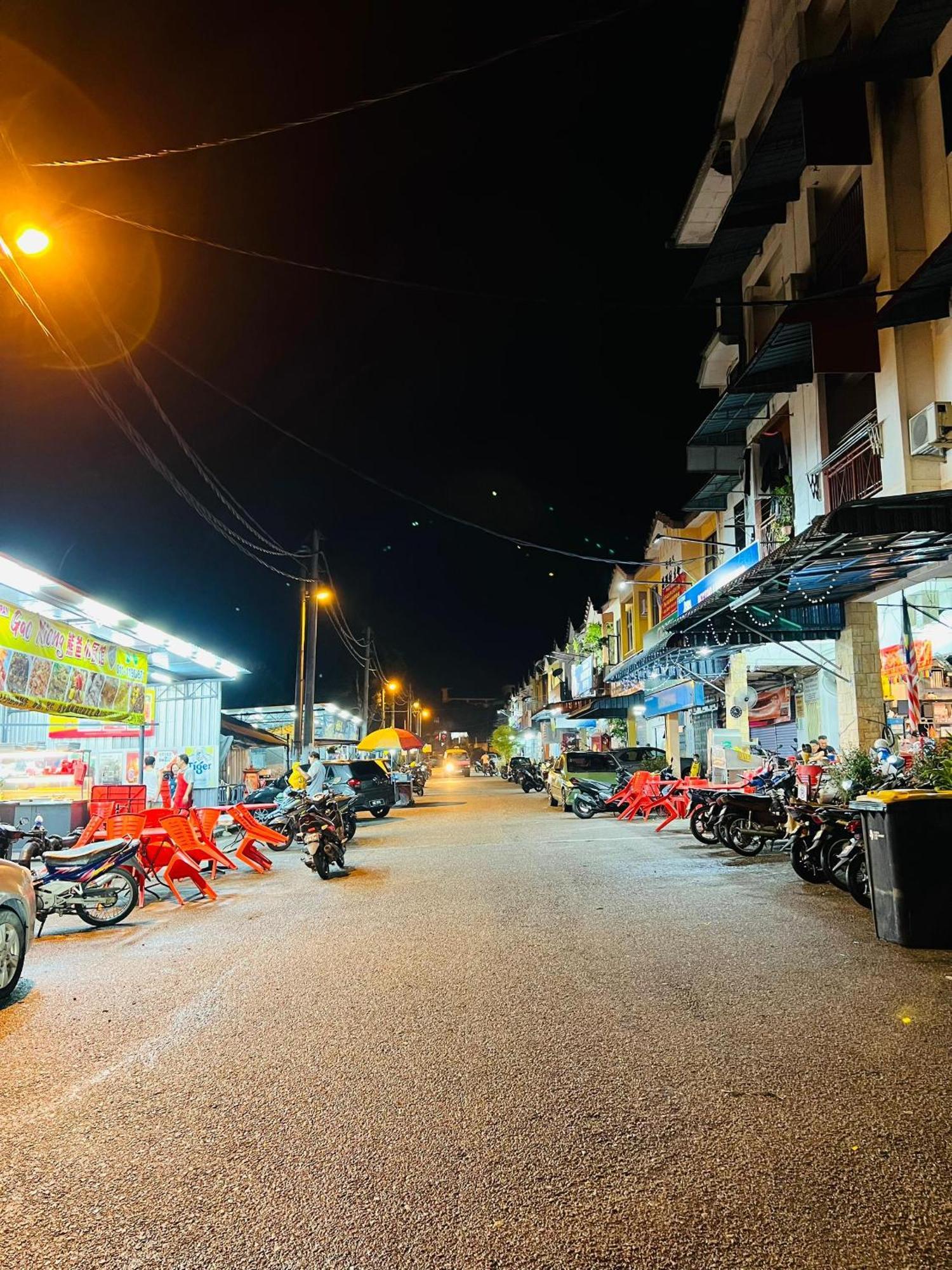 Shoplot Hostel Pangkor 卡庞帕斯班伽克 外观 照片