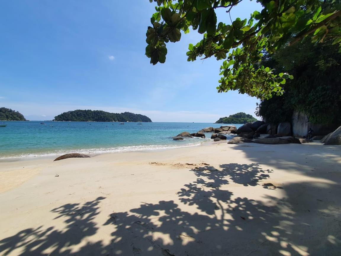 Shoplot Hostel Pangkor 卡庞帕斯班伽克 外观 照片